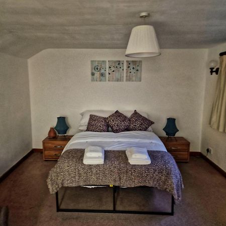 The Lodge@ Beechwood House Mossley Exteriör bild