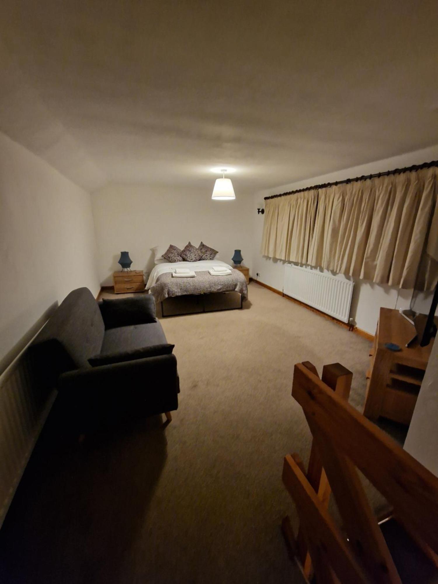 The Lodge@ Beechwood House Mossley Exteriör bild
